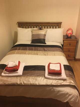Отели типа «постель и завтрак» Beech Lodge B&B Lisheenanoran Двухместный номер с 1 кроватью и общей ванной комнатой-1